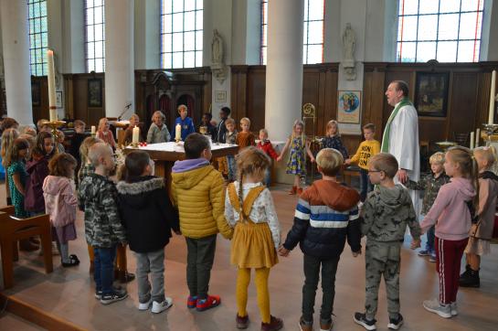 Eerste inleefviering voor de eerste communie (Baasrode)