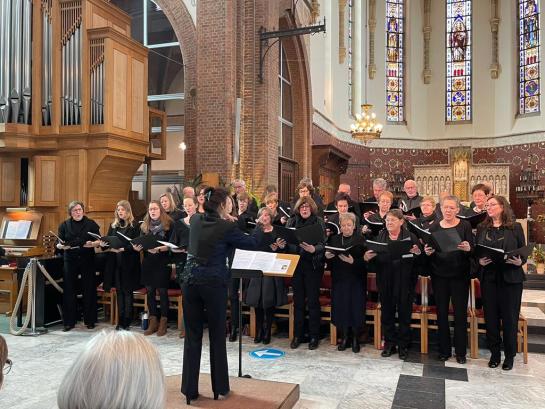 Viering met Vocaal Ensemble Cantabile