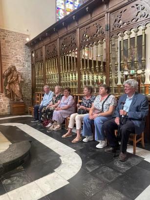 Koor op bezoek in  OLV kerk