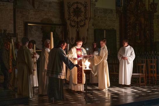 Paaswake op Stille Zaterdag  O.-L.-Vrouwekerk 