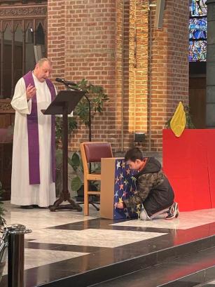 Viering eerste zondag van de advent met 3de leerjaar HeHa