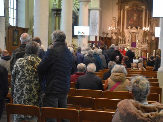 Palmzondagviering (Sint-Ursmaruskerk, Baasrode)