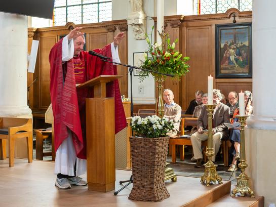 Vormselviering 2024 (Sint-Ursmaruskerk, Baasrode)